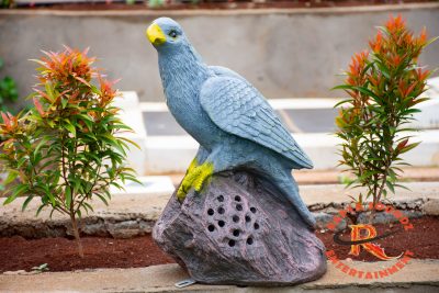 Hawk Garden speaker